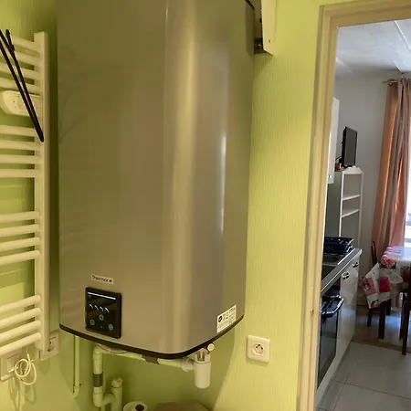 Proche Centre, Cathedrale, Tram, Gare *