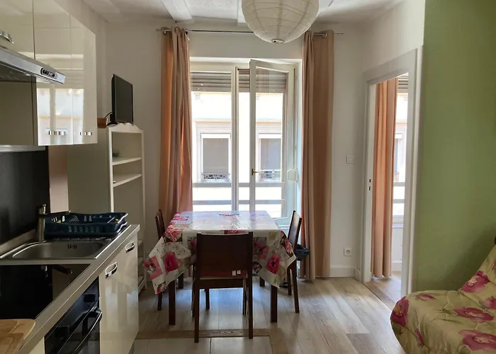 דירה Proche Centre, Cathedrale, Tram, Gare שטרסבורג